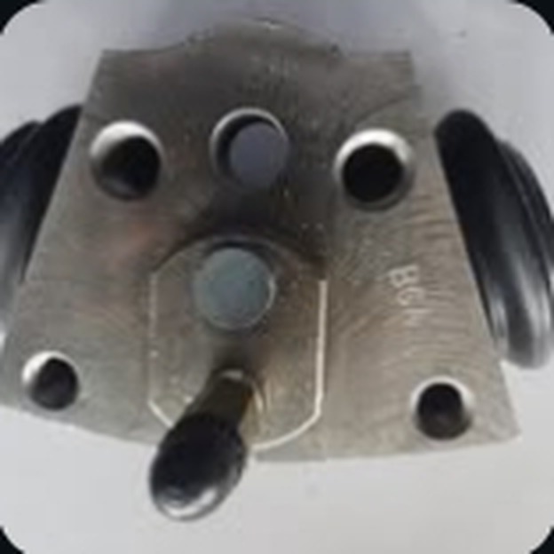 Wheel cylinder — Pay attention to your brakes
