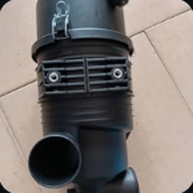 Air cleaner assembly